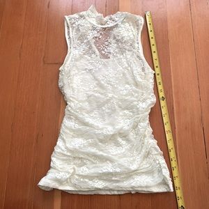 Gorgeous Forever 21 lace blouse top